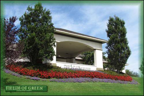 The Greens at Half Hollow